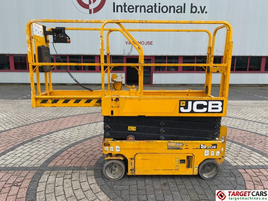 JCB S1930E Electric Scissor Work Lift 780cm - Škarjasta dvižna ploščad: slika 5 JCB S1930E Electric Scissor Work Lift 780cm - Škarjasta dvižna ploščad: slika 5