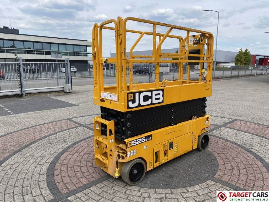 JCB S2632E Electric Scissor Work Lift 1010cm - Škarjasta dvižna ploščad: slika 3 JCB S2632E Electric Scissor Work Lift 1010cm - Škarjasta dvižna ploščad: slika 3