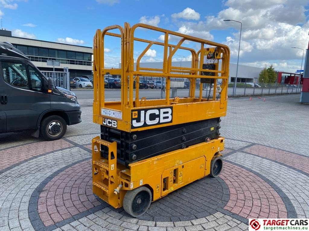 JCB S2632E Electric Scissor Work Lift 1010cm - Škarjasta dvižna ploščad: slika 3 JCB S2632E Electric Scissor Work Lift 1010cm - Škarjasta dvižna ploščad: slika 3