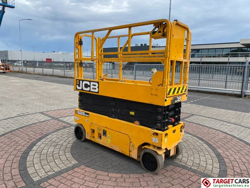 JCB S2632E Electric Scissor Work Lift 1010cm - Škarjasta dvižna ploščad: slika 2 JCB S2632E Electric Scissor Work Lift 1010cm - Škarjasta dvižna ploščad: slika 2