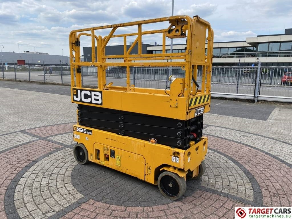 JCB S2632E Electric Scissor Work Lift 1010cm - Škarjasta dvižna ploščad: slika 2 JCB S2632E Electric Scissor Work Lift 1010cm - Škarjasta dvižna ploščad: slika 2