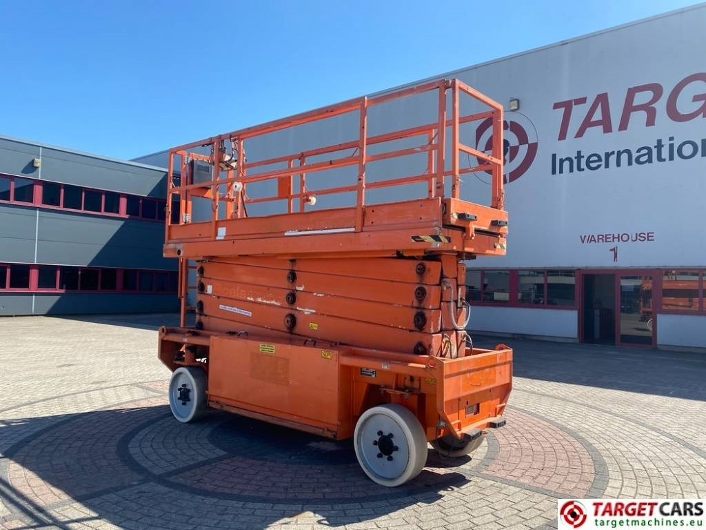 JLG 153-12 Liftlux Electric Scissor Work Lift 1730cm - Škarjasta dvižna ploščad: slika 4 JLG 153-12 Liftlux Electric Scissor Work Lift 1730cm - Škarjasta dvižna ploščad: slika 4