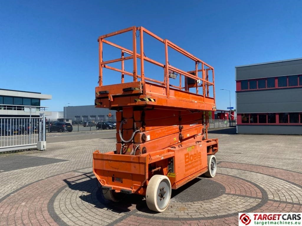 JLG 153-12 Liftlux Electric Scissor Work Lift 1730cm - Škarjasta dvižna ploščad: slika 3 JLG 153-12 Liftlux Electric Scissor Work Lift 1730cm - Škarjasta dvižna ploščad: slika 3