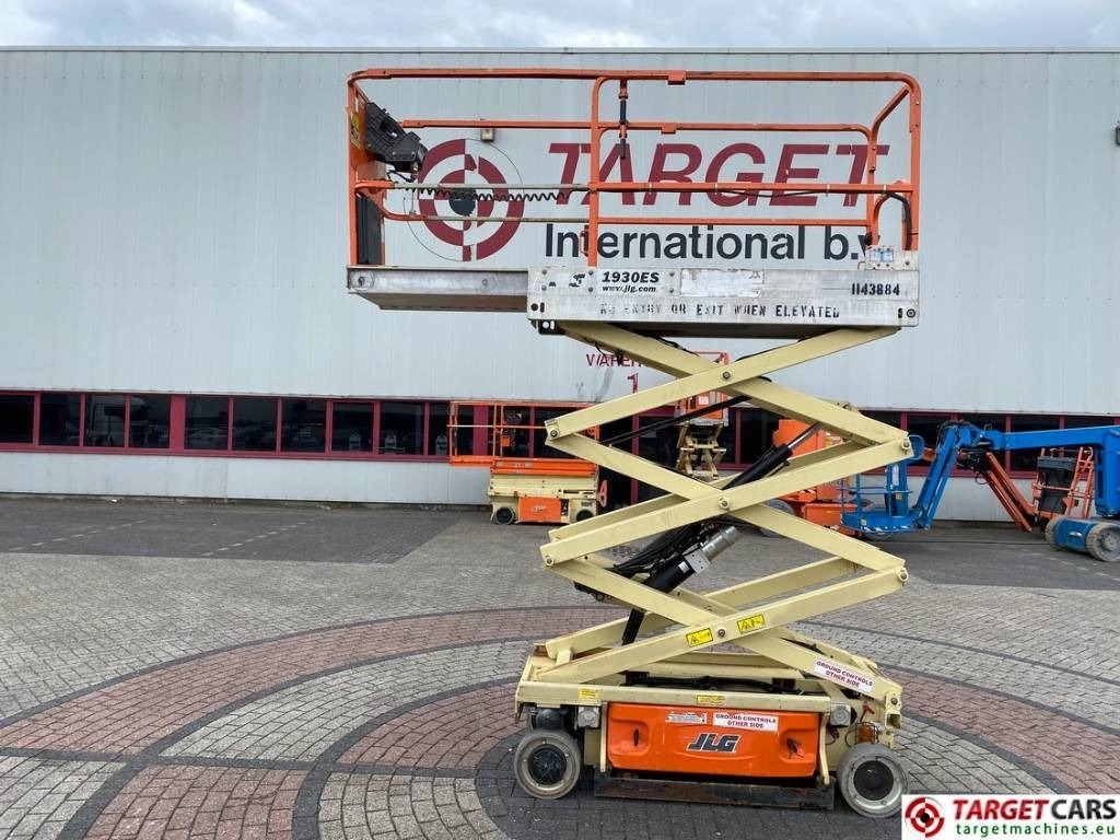 JLG 1930ES Electric Scissor Work Lift 772cm - Škarjasta dvižna ploščad: slika 5 JLG 1930ES Electric Scissor Work Lift 772cm - Škarjasta dvižna ploščad: slika 5