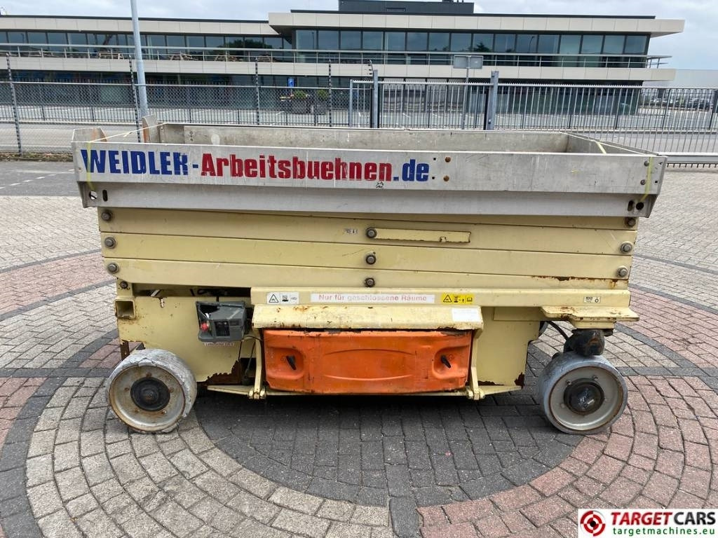 JLG 3246ES Electric Scissor WorkLift 1168cm INCOMPLETE - Škarjasta dvižna ploščad: slika 4 JLG 3246ES Electric Scissor WorkLift 1168cm INCOMPLETE - Škarjasta dvižna ploščad: slika 4