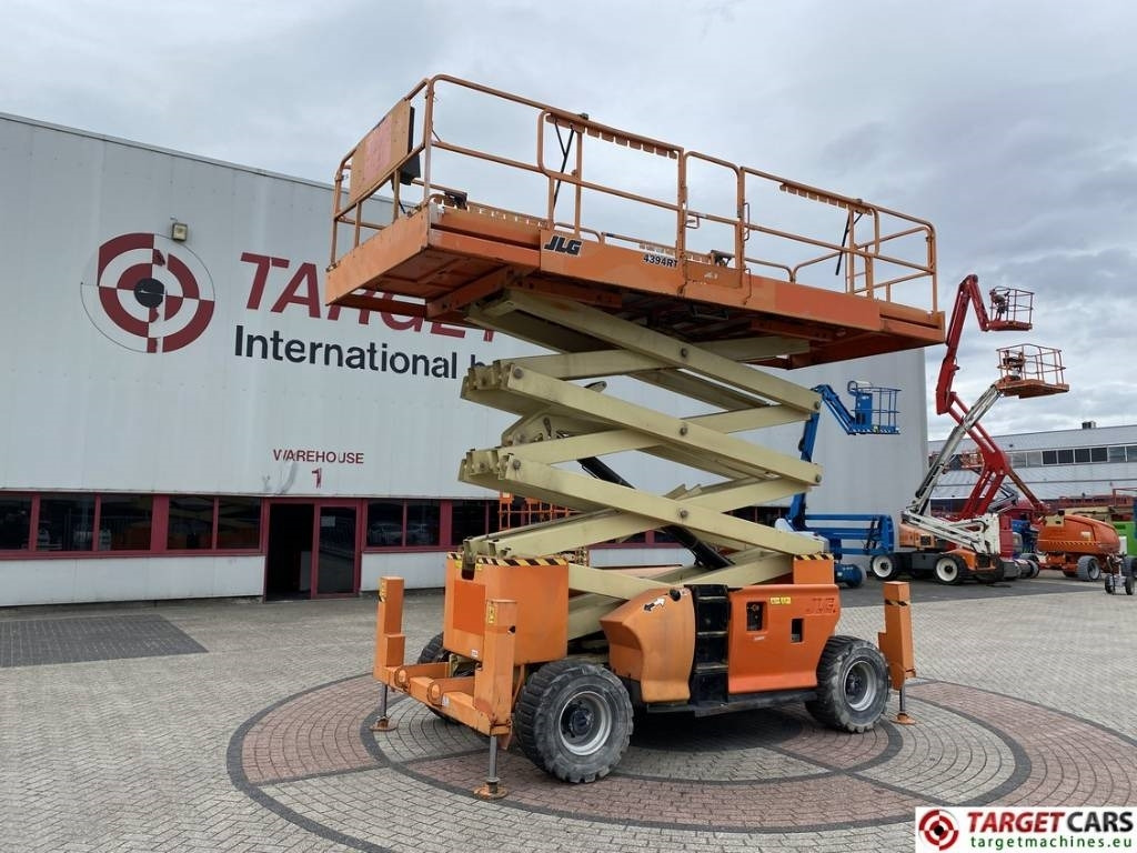 Škarjasta dvižna ploščad JLG 4394RT Diesel 4x4 Scissor Work Lift 1511cm: slika 20