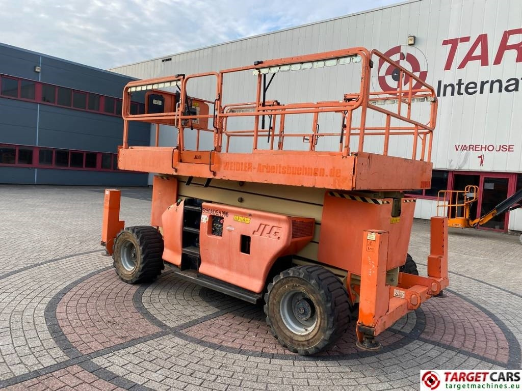 JLG 4394RT Diesel 4x4 Scissor Work Lift 1511cm - Škarjasta dvižna ploščad: slika 4 JLG 4394RT Diesel 4x4 Scissor Work Lift 1511cm - Škarjasta dvižna ploščad: slika 4