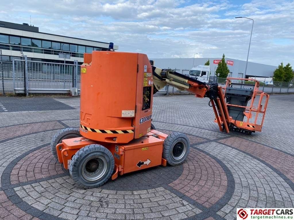 JLG E300AJP Jib Plus Articulated Boom Lift 11M DEFECT - Zglobna dvižna ploščad: slika 3 JLG E300AJP Jib Plus Articulated Boom Lift 11M DEFECT - Zglobna dvižna ploščad: slika 3