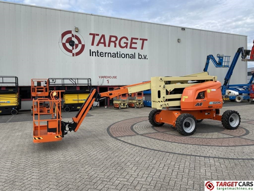 JLG EC520AJ Electric Articulated Boom Work Lift 1800cm - Zglobna dvižna ploščad: slika 1 JLG EC520AJ Electric Articulated Boom Work Lift 1800cm - Zglobna dvižna ploščad: slika 1