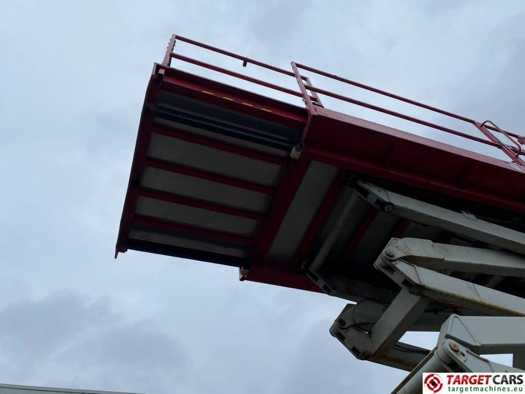 Škarjasta dvižna ploščad MEC 6092RT Diesel 4x4 Scissor Work LIft 2020cm: slika 26