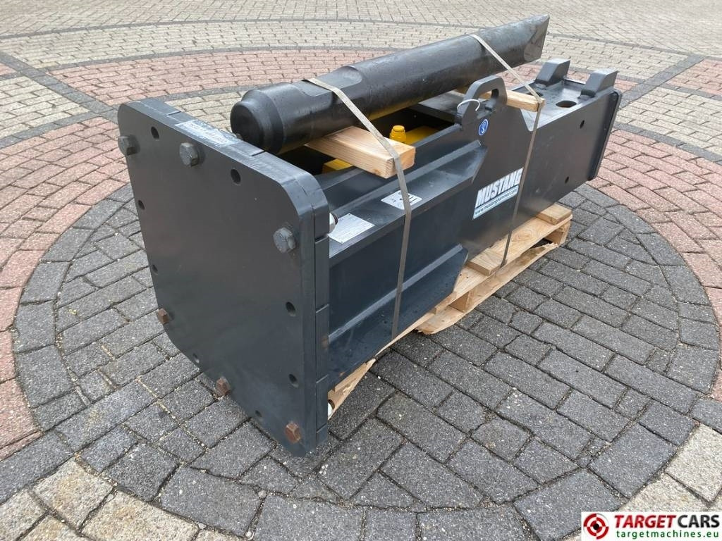 Mustang HM1802 Hydraulic Excavator Breaker Hammer 19~28T - Hidravlično kladivo za Gradbeni stroj: slika 2 Mustang HM1802 Hydraulic Excavator Breaker Hammer 19~28T - Hidravlično kladivo za Gradbeni stroj: slika 2