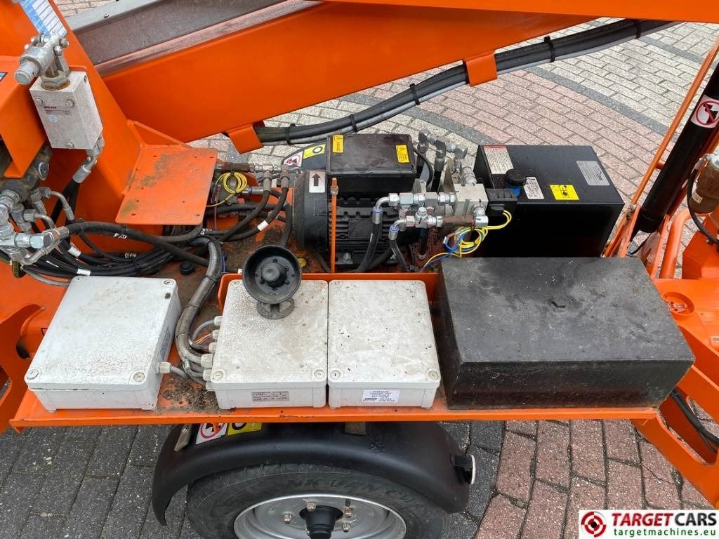 Dvižna košara na prikolici Niftylift 120TAC MK1C Tow Electric Boom Work Lift 1220cm: slika 14
