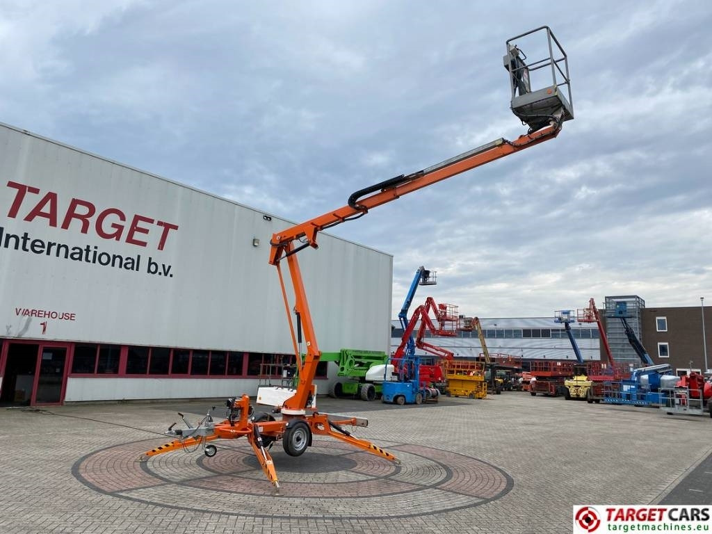 Dvižna košara na prikolici Niftylift 120TAC MK1C Tow Electric Boom Work Lift 1220cm: slika 7