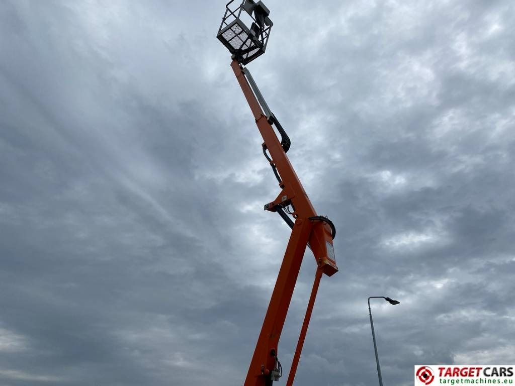 Dvižna košara na prikolici Niftylift 120TAC MK1C Tow Electric Boom Work Lift 1220cm: slika 29