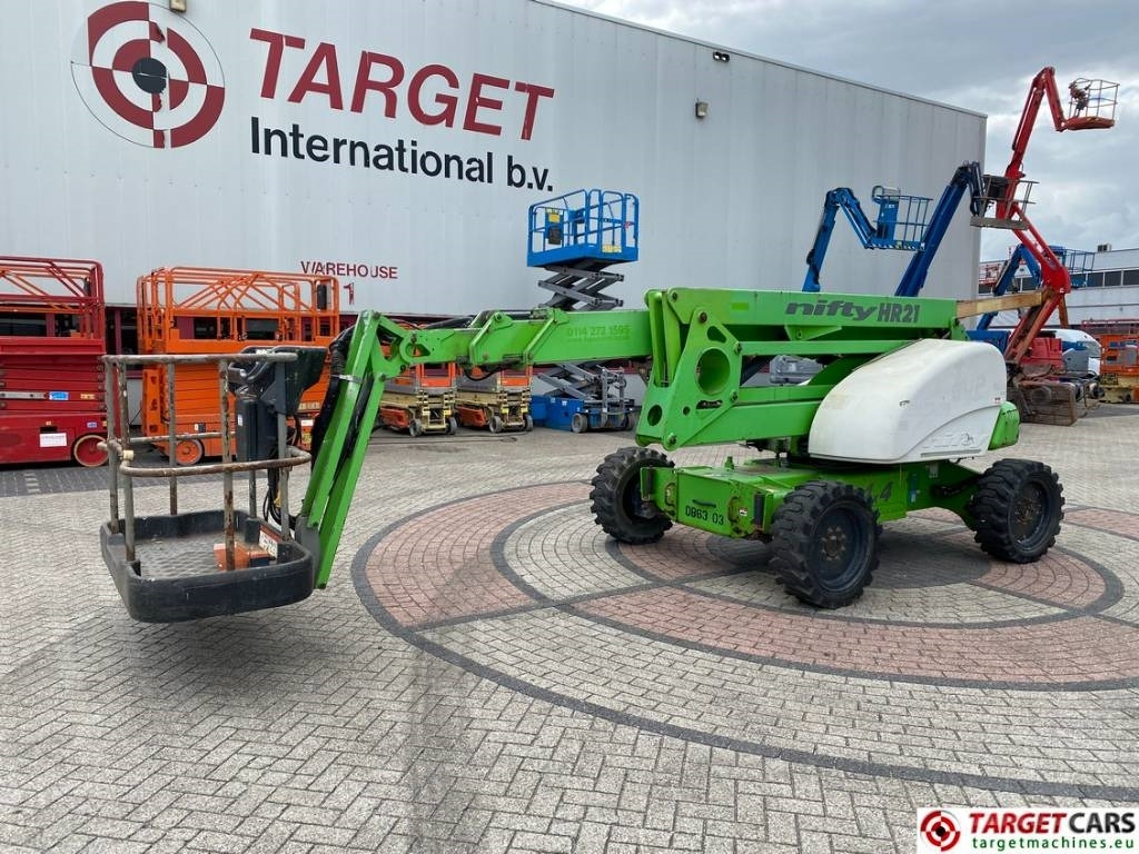 Niftylift HR21D Diesel 4x4 Articulated Boom Work Lift 2080cm - Zglobna dvižna ploščad: slika 1 Niftylift HR21D Diesel 4x4 Articulated Boom Work Lift 2080cm - Zglobna dvižna ploščad: slika 1