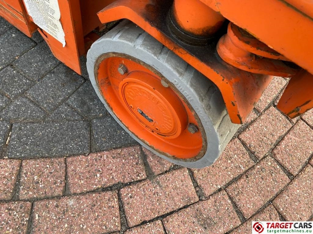 Škarjasta dvižna ploščad PB Lifttechnik S140-12EC Electric Scissor Work Lift 1380cm: slika 22