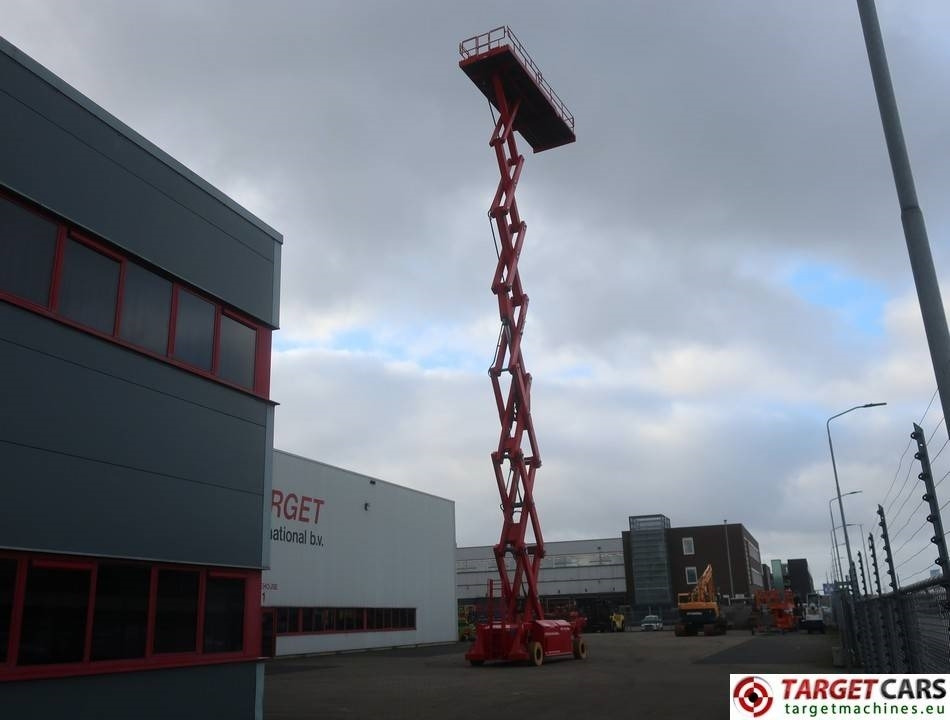 Škarjasta dvižna ploščad PB Lifttechnik S270-24E Electric 4x4 Scissor Work Lift 2725cm: slika 6