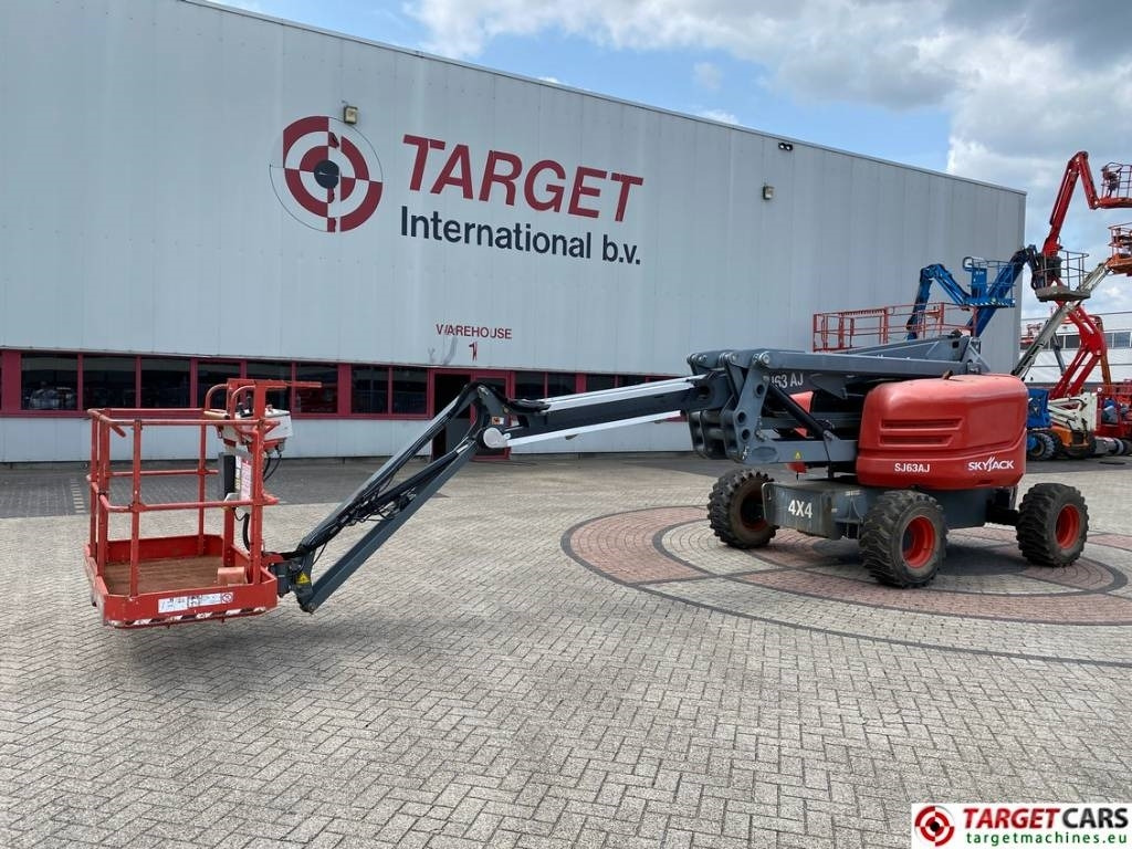 SkyJack SJ63AJ Articulated 4x4 Diesel Boom WorkLift 2136cm - Zglobna dvižna ploščad: slika 1 SkyJack SJ63AJ Articulated 4x4 Diesel Boom WorkLift 2136cm - Zglobna dvižna ploščad: slika 1