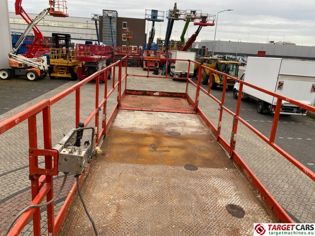Škarjasta dvižna ploščad SkyJack SJ9250 RT Diesel 4x4 Scissor Work Lift 1720cm: slika 28