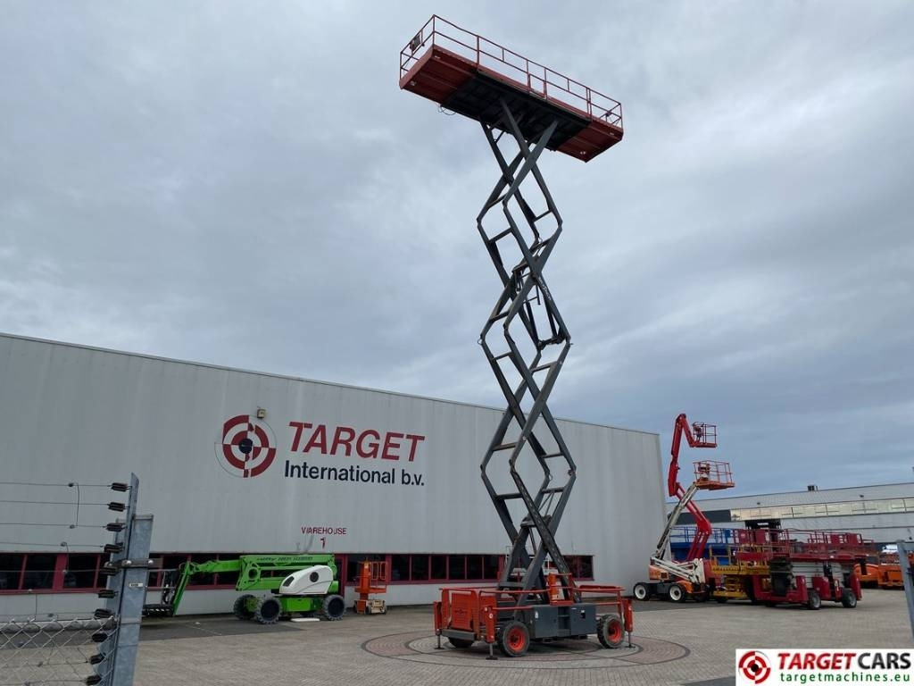 Škarjasta dvižna ploščad SkyJack SJ9250 RT Diesel 4x4 Scissor Work Lift 1720cm: slika 6