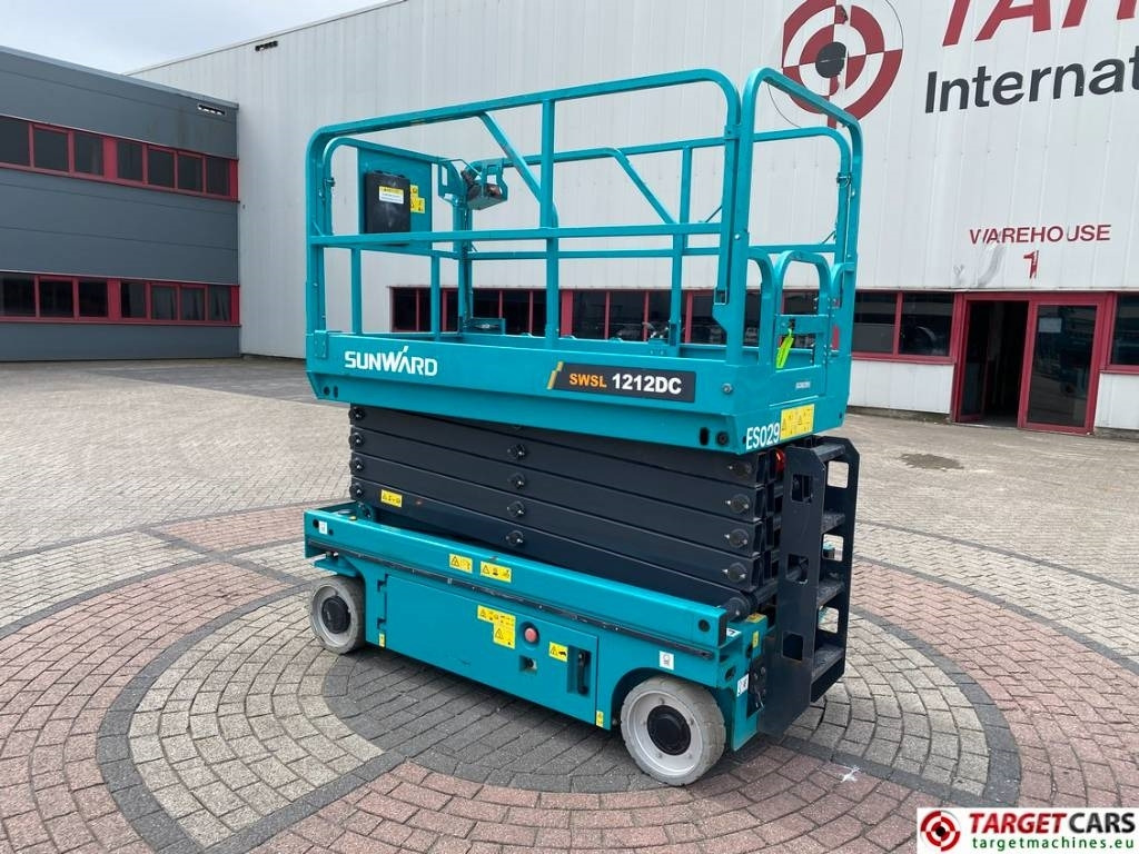 Sunward SWSL1212DC Electric Scissor Work LIft 1200cm - Škarjasta dvižna ploščad: slika 4 Sunward SWSL1212DC Electric Scissor Work LIft 1200cm - Škarjasta dvižna ploščad: slika 4