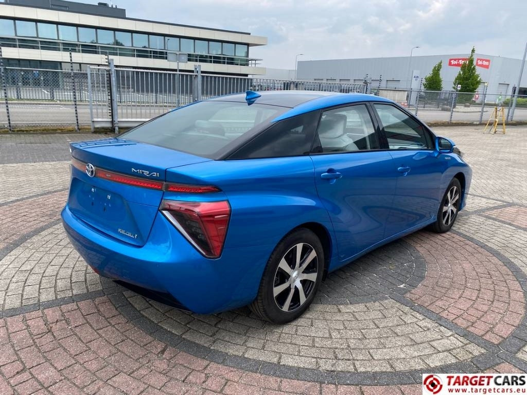 Toyota Mirai FCV HydroGen FuelCell - Limuzina: slika 4 Toyota Mirai FCV HydroGen FuelCell - Limuzina: slika 4