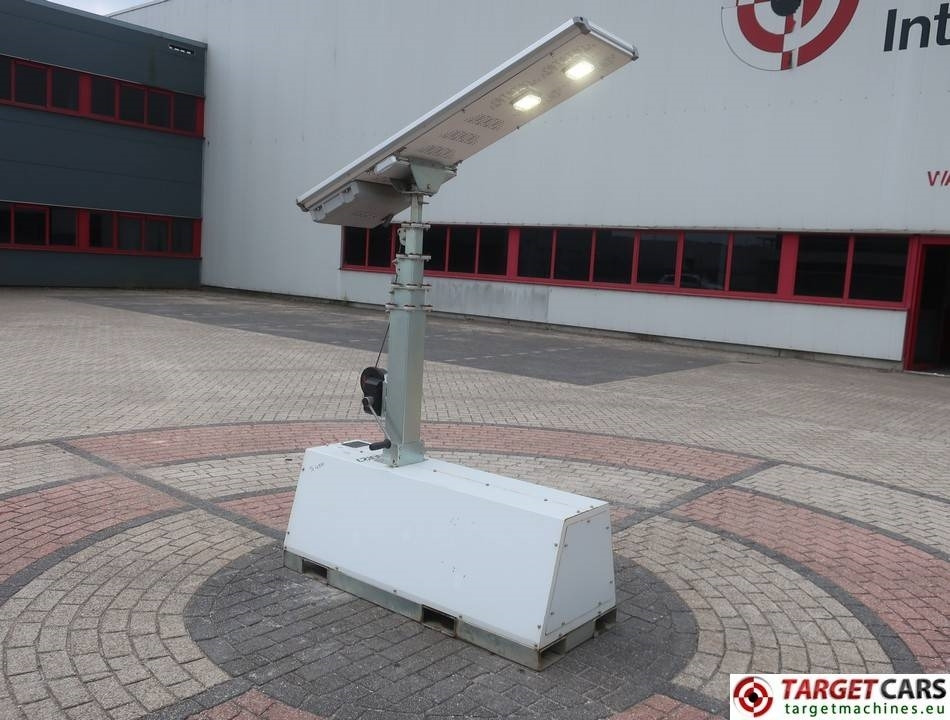 Trime X-Pole Solar Panel 50W Led Tower Light - Razsvetljevalni stolp: slika 4 Trime X-Pole Solar Panel 50W Led Tower Light - Razsvetljevalni stolp: slika 4