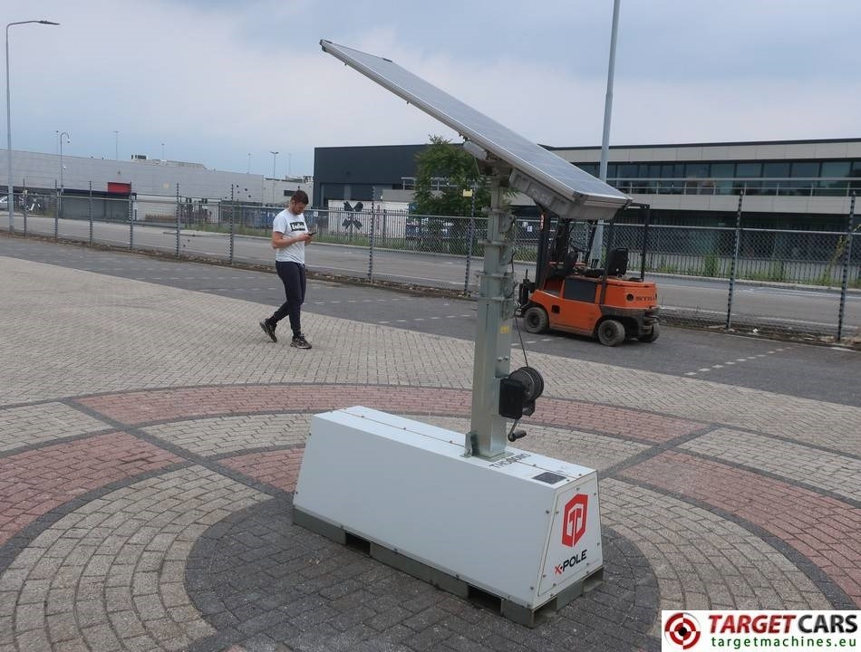Trime X-Pole Tower Light 2x25W Led Solar Panel - Razsvetljevalni stolp: slika 2 Trime X-Pole Tower Light 2x25W Led Solar Panel - Razsvetljevalni stolp: slika 2
