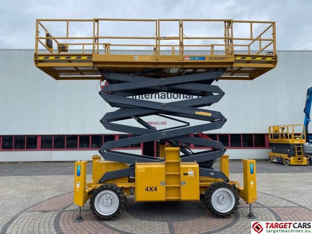 XCMG XG1523ERT Electric 4x4 Scissor Work Lift 1500cm - Škarjasta dvižna ploščad: slika 5 XCMG XG1523ERT Electric 4x4 Scissor Work Lift 1500cm - Škarjasta dvižna ploščad: slika 5