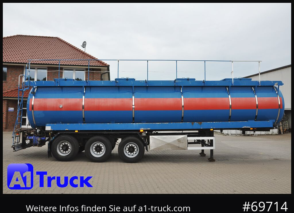 HENDRICKS,GOCH ca 32m³ Vogelsang Pumpe Gülle Sickerwasser - Polprikolica cisterna: slika 2 HENDRICKS,GOCH ca 32m³ Vogelsang Pumpe Gülle Sickerwasser - Polprikolica cisterna: slika 2