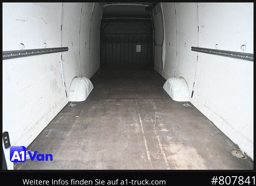 IVECO Daily 35S14 V Maxi Kasten, Klima, Zv, Tempomat - Furgon: slika 2 IVECO Daily 35S14 V Maxi Kasten, Klima, Zv, Tempomat - Furgon: slika 2