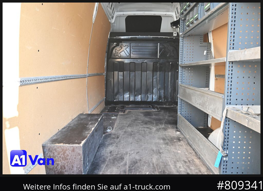 IVECO Daily 35S17 Kasten L2H3 Automatik,Klima - Furgon: slika 2 IVECO Daily 35S17 Kasten L2H3 Automatik,Klima - Furgon: slika 2