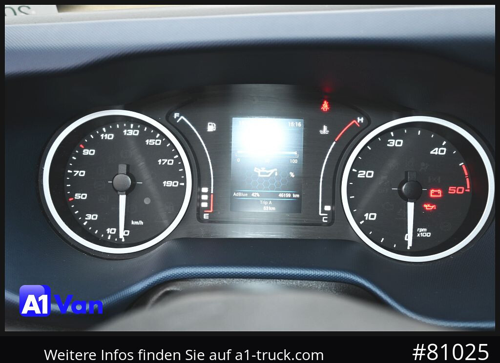 IVECO Daily 50C18 Doka Pritsche, AHK, Klima, 4,5m Ladefläche - Dostavno vozilo s kesonom, Dostavno vozilo z dvojno kabino: slika 4 IVECO Daily 50C18 Doka Pritsche, AHK, Klima, 4,5m Ladefläche - Dostavno vozilo s kesonom, Dostavno vozilo z dvojno kabino: slika 4