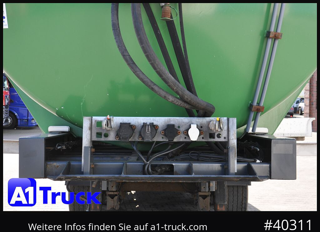 SCHWARTE JANSKY Kumm TA 30/3, 30m³, Gülle, Gärreste, Lenkachse - Polprikolica cisterna: slika 4 SCHWARTE JANSKY Kumm TA 30/3, 30m³, Gülle, Gärreste, Lenkachse - Polprikolica cisterna: slika 4