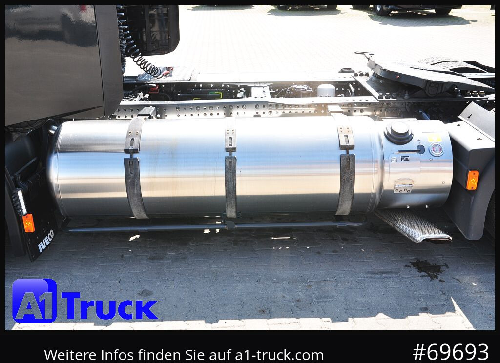 IVECO Stralis AS 440/460 Stralis, Retarder, LNG, Gas, - Vlačilec: slika 2 IVECO Stralis AS 440/460 Stralis, Retarder, LNG, Gas, - Vlačilec: slika 2