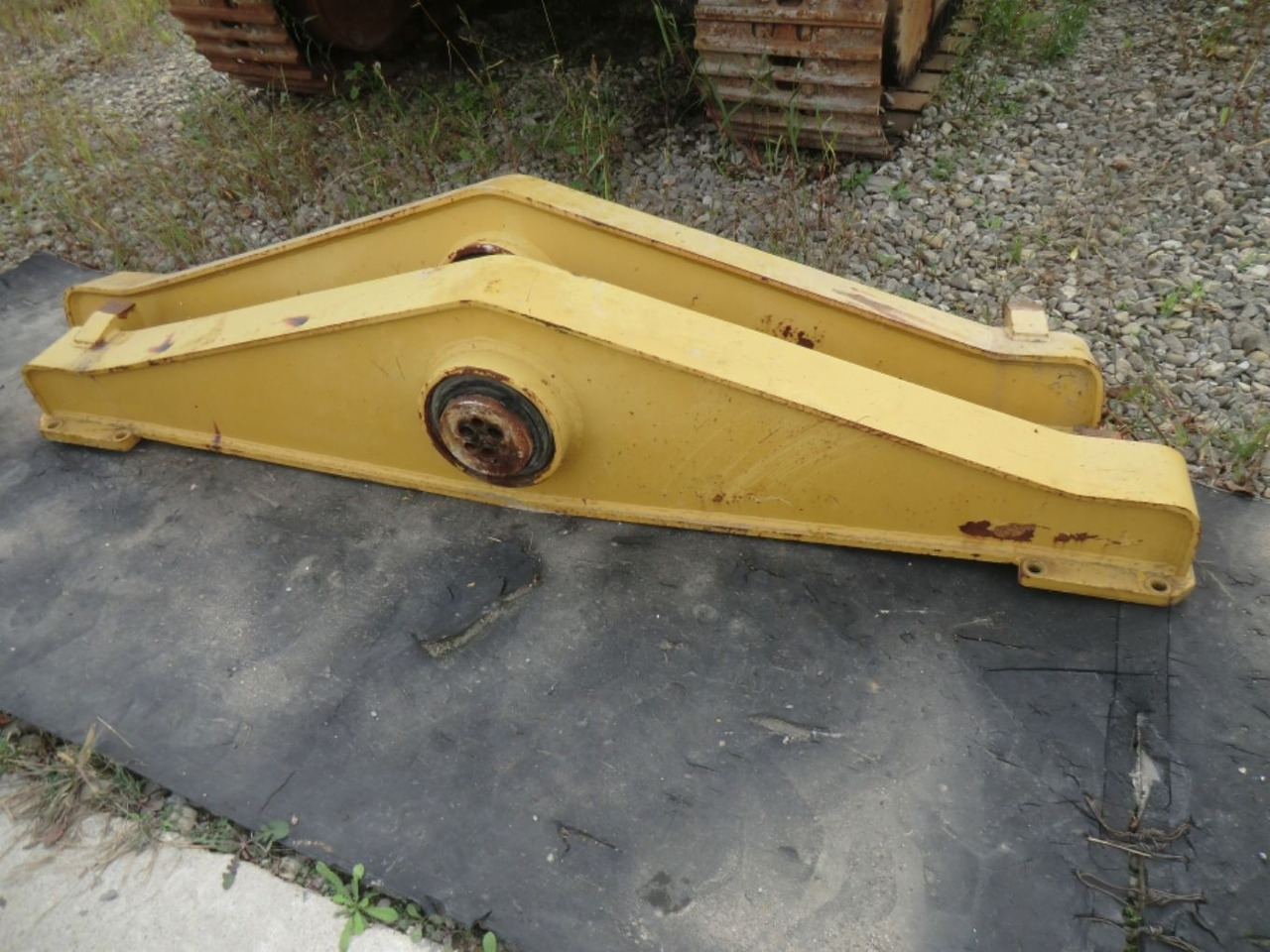 Caterpillar 735 Braccetto destro di collegamento assale centrale e posteriore. (ARM AS RH) - Os in deli za Gradbeni stroj: slika 2 Caterpillar 735 Braccetto destro di collegamento assale centrale e posteriore. (ARM AS RH) - Os in deli za Gradbeni stroj: slika 2