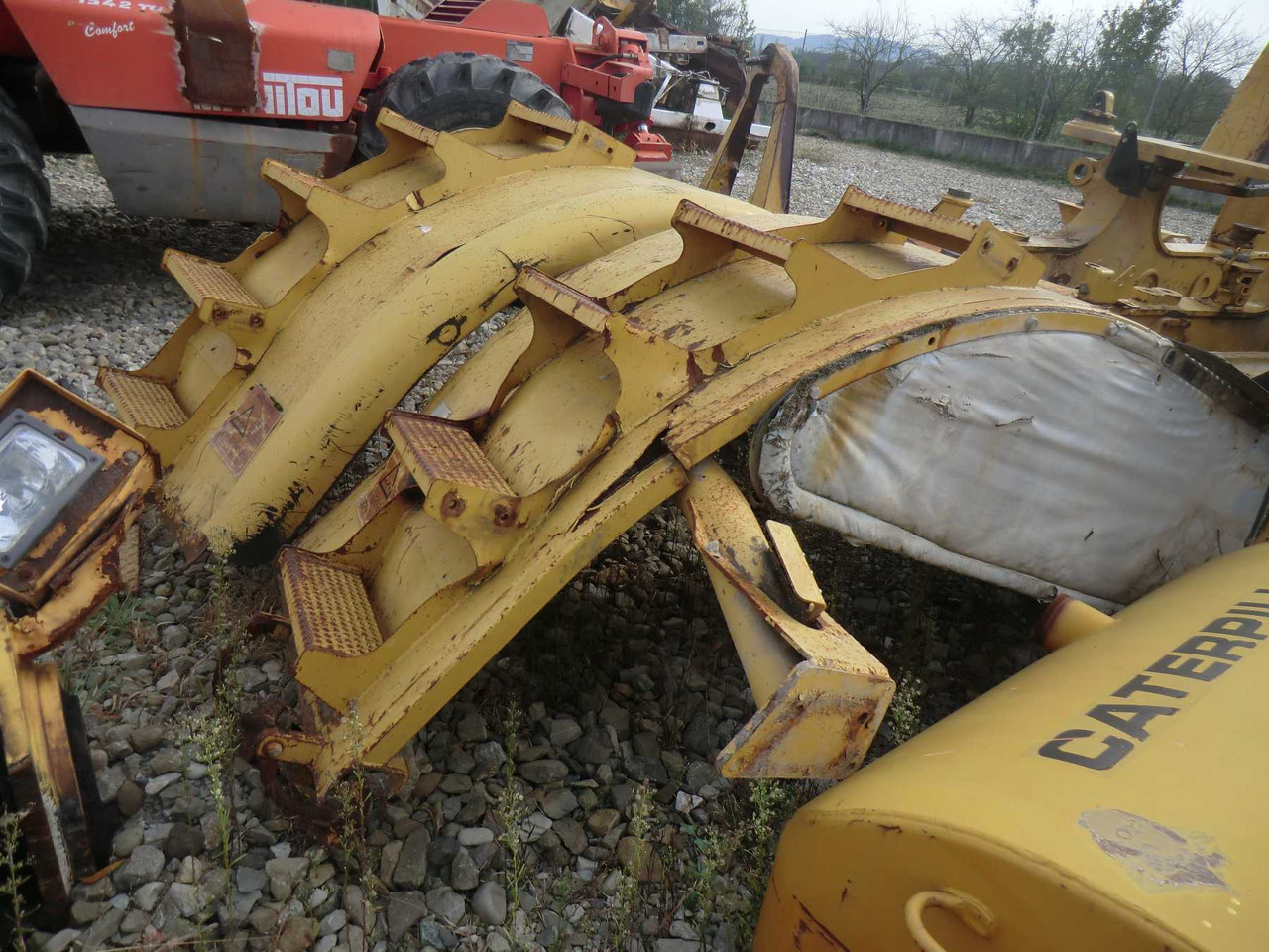 Caterpillar 735 Parafango anteriore destro e sinistro. - Blatnik za Gradbeni stroj: slika 5 Caterpillar 735 Parafango anteriore destro e sinistro. - Blatnik za Gradbeni stroj: slika 5