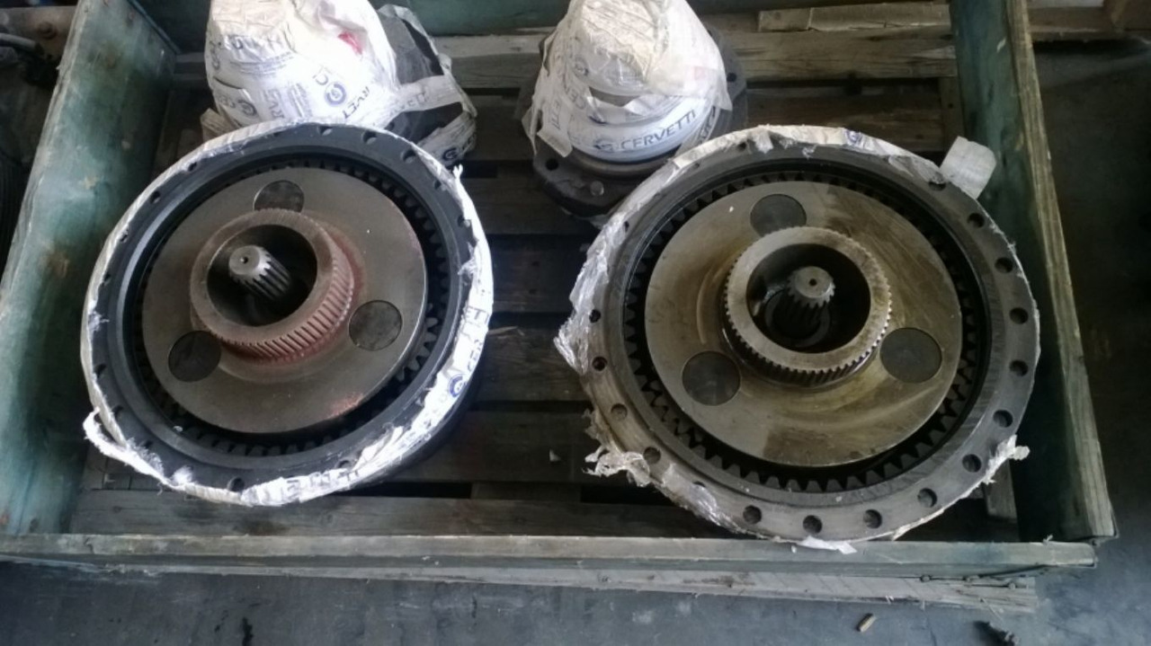 FIAT HITACHI FH300.2 RIDUTTORE DI TRASLAZIONE COMPLETO DI MOTORI - Transmission za Gradbeni stroj: slika 1 FIAT HITACHI FH300.2 RIDUTTORE DI TRASLAZIONE COMPLETO DI MOTORI - Transmission za Gradbeni stroj: slika 1