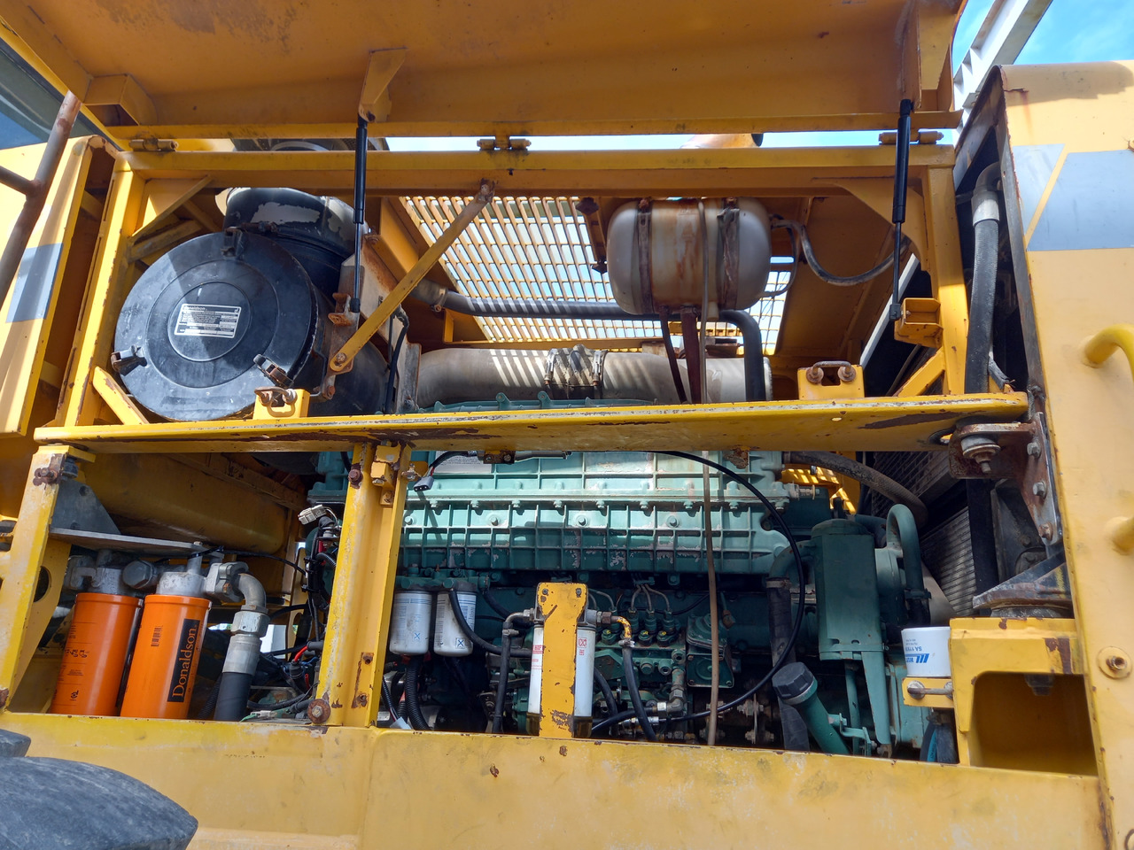 Kolesni nakladalec VOLVO L330C: slika 10