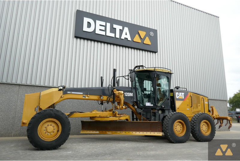 Caterpillar 120M - Greder: slika 4 Caterpillar 120M - Greder: slika 4