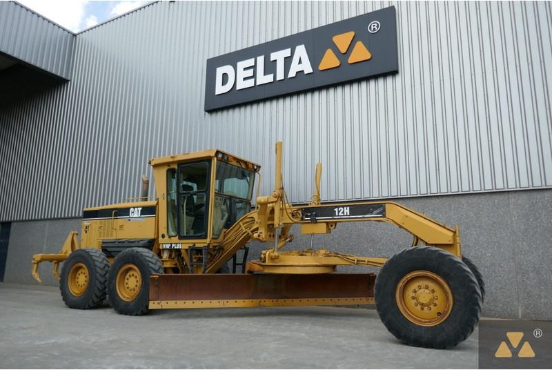 Caterpillar 12H - Greder: slika 3 Caterpillar 12H - Greder: slika 3