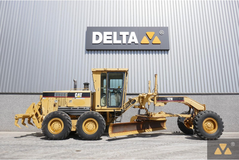 Caterpillar 12H - Greder: slika 2 Caterpillar 12H - Greder: slika 2