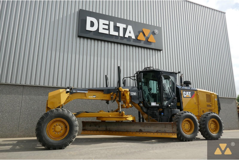 Caterpillar 12M3 - Greder: slika 4 Caterpillar 12M3 - Greder: slika 4