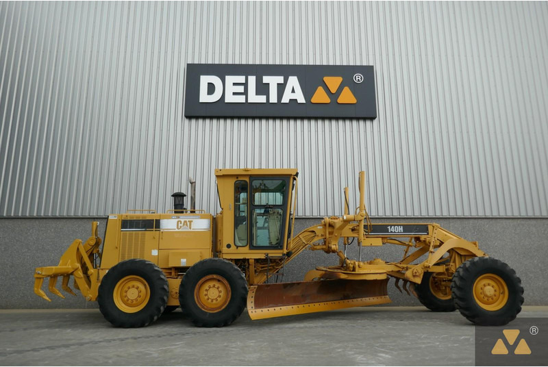 Caterpillar 140H - Greder: slika 2 Caterpillar 140H - Greder: slika 2