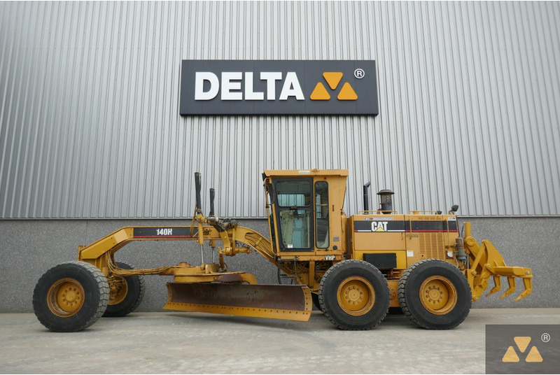 Caterpillar 140H - Greder: slika 1 Caterpillar 140H - Greder: slika 1