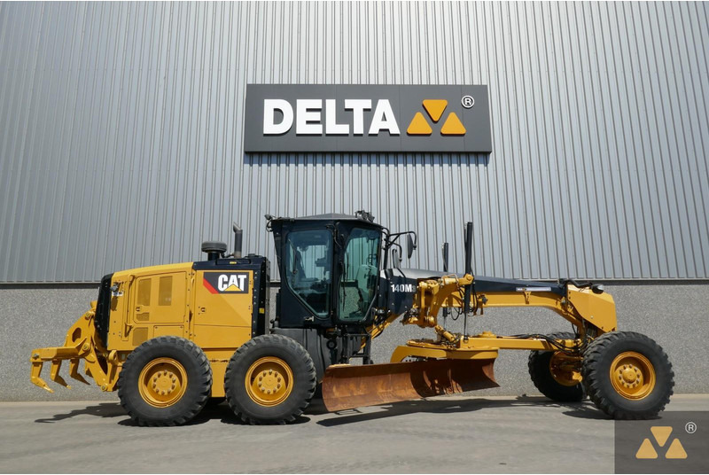 Caterpillar 140M3 - Greder: slika 2 Caterpillar 140M3 - Greder: slika 2