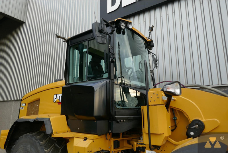 Kolesni nakladalec Caterpillar 926M: slika 20