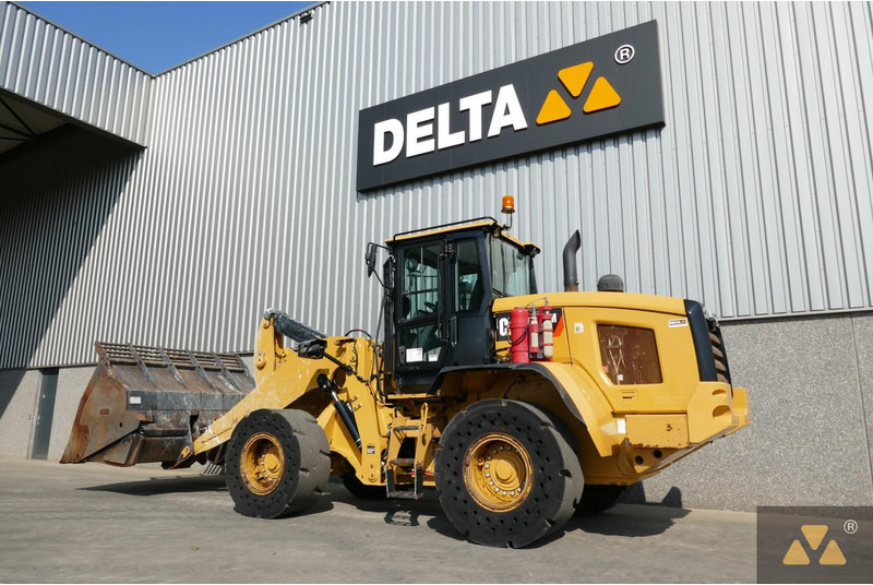 Caterpillar 938M - Kolesni nakladalec: slika 4 Caterpillar 938M - Kolesni nakladalec: slika 4