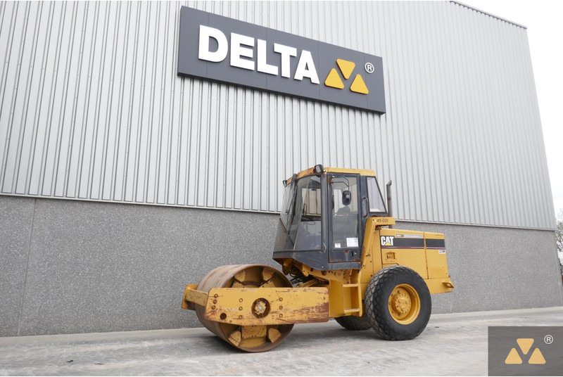 Caterpillar CS433C - Valjar: slika 4 Caterpillar CS433C - Valjar: slika 4
