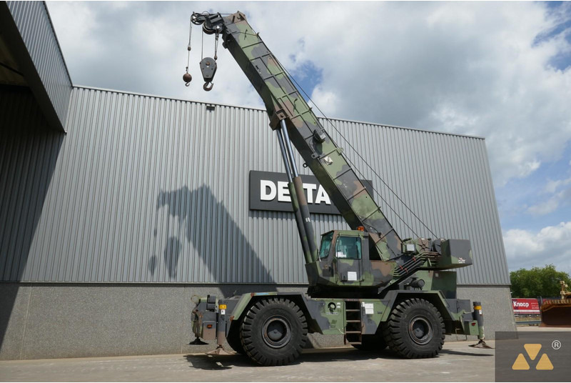 Grove RT875 Ex-army - Avtodvigalo za grob teren: slika 4 Grove RT875 Ex-army - Avtodvigalo za grob teren: slika 4